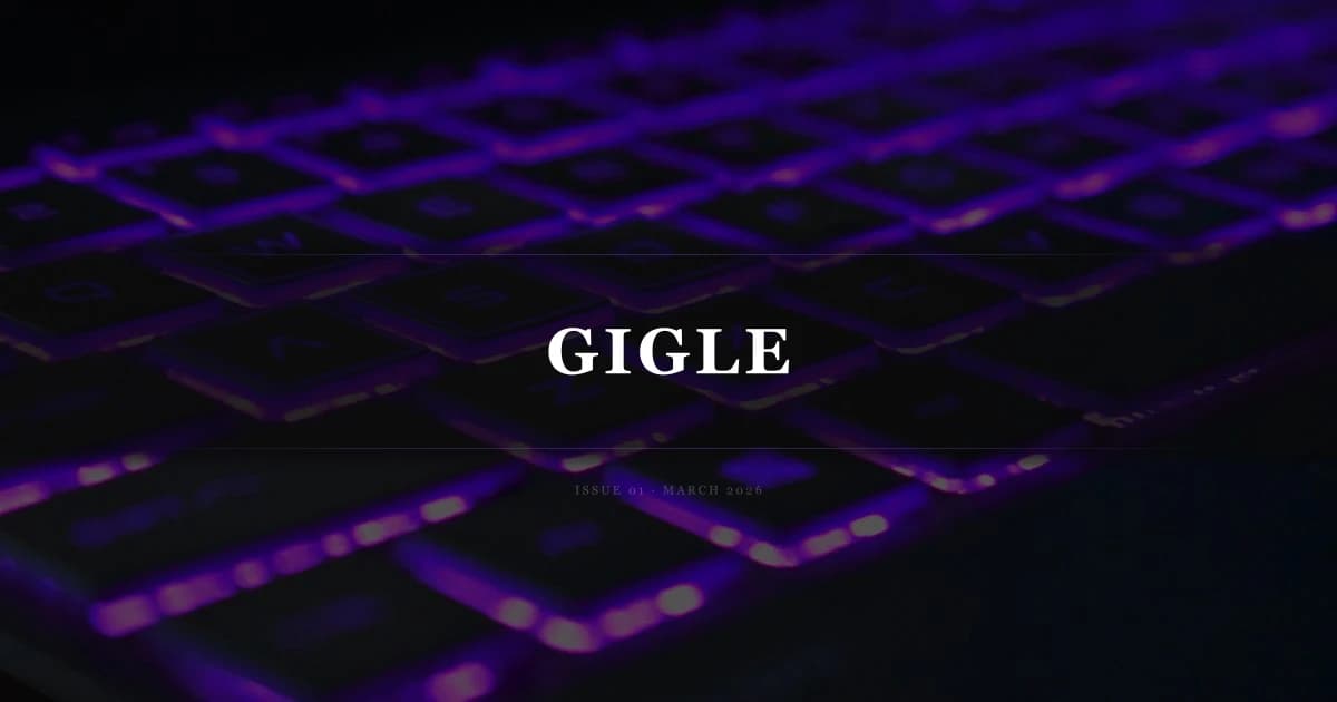 보라색 네온 조명의 게이밍 키보드